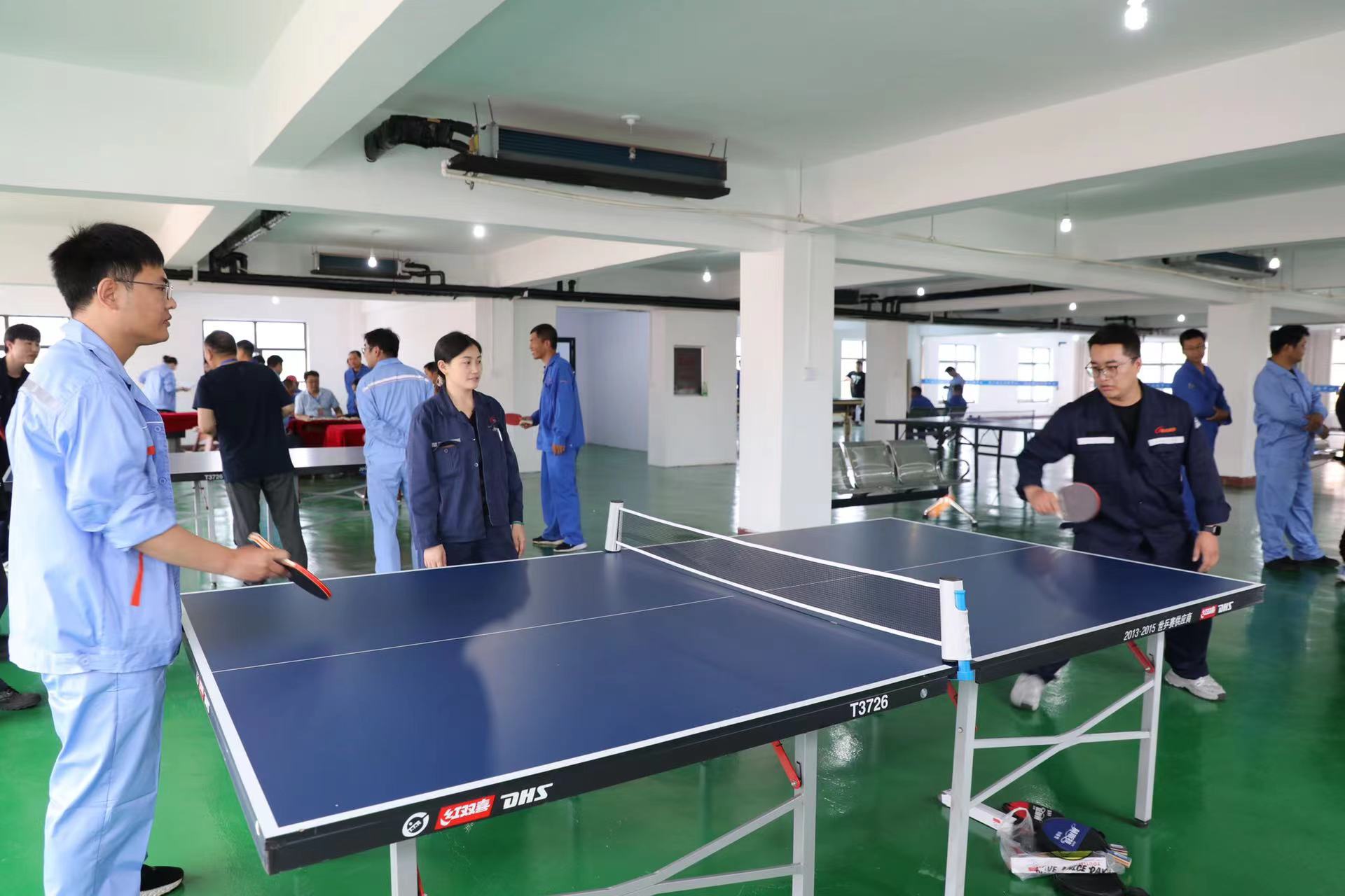 恒峰g22集团职工活动中心揭牌典礼暨夏季职工趣味活动会