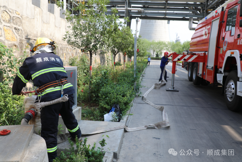 顺聚公司进行出产安全变乱综合应急演练